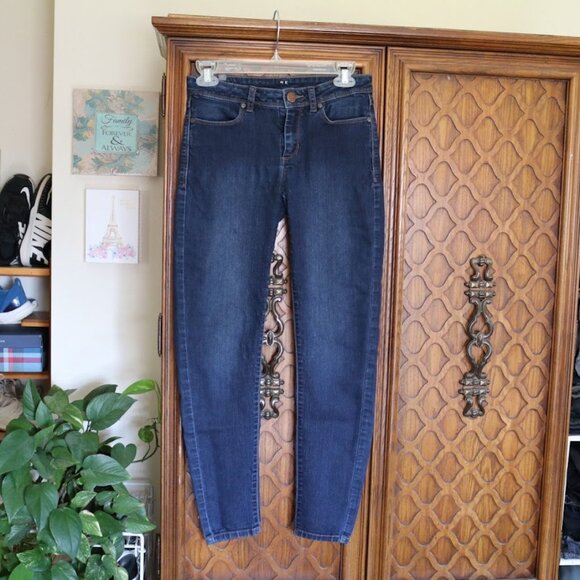LC Lauren Conrad Skinny Ankle Jeans - Darkwash, Size 2 - Picture 2 of 12